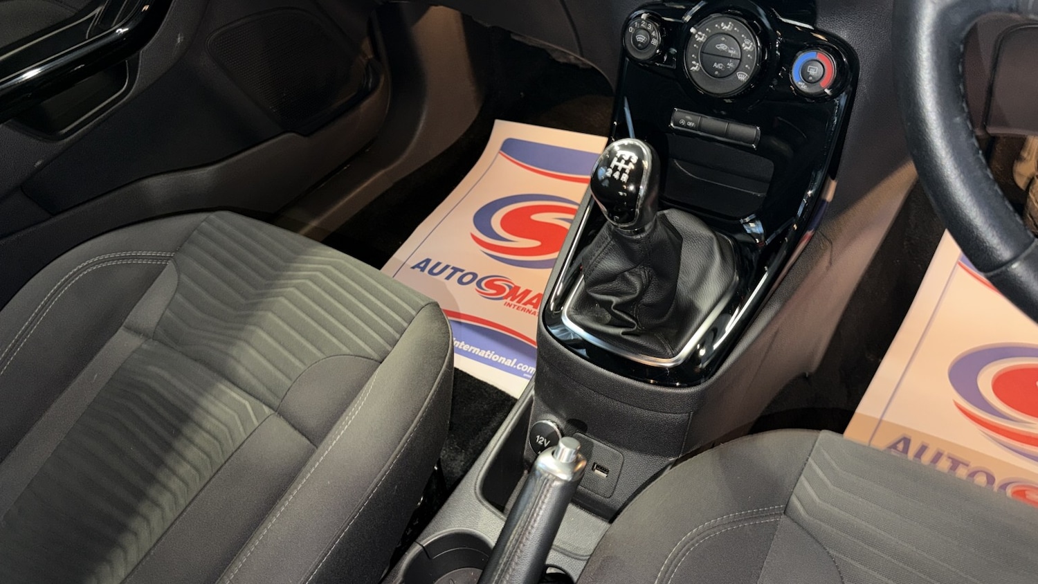 Used Ford Fiesta 2015 for sale - 77749989: Photo 26