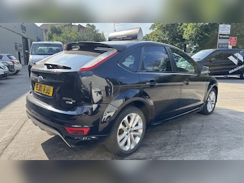 Used Ford Focus 2010 for sale - 79234800: Photo