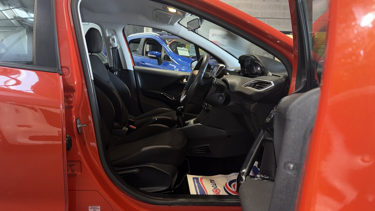 Used Peugeot 208 2016 for sale - 76673294: Photo 11