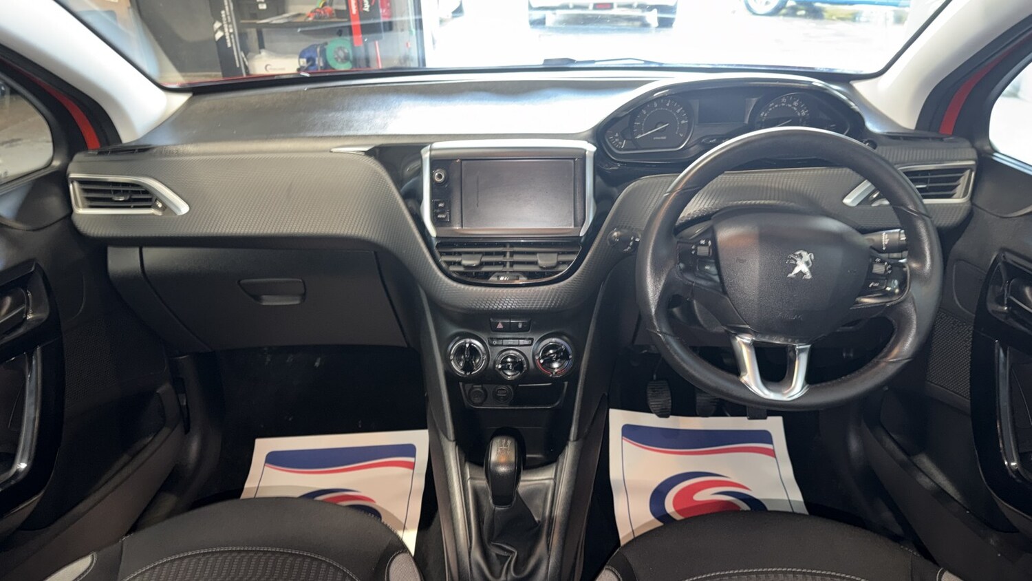 Used Peugeot 208 2016 for sale - 76673294: Photo 14