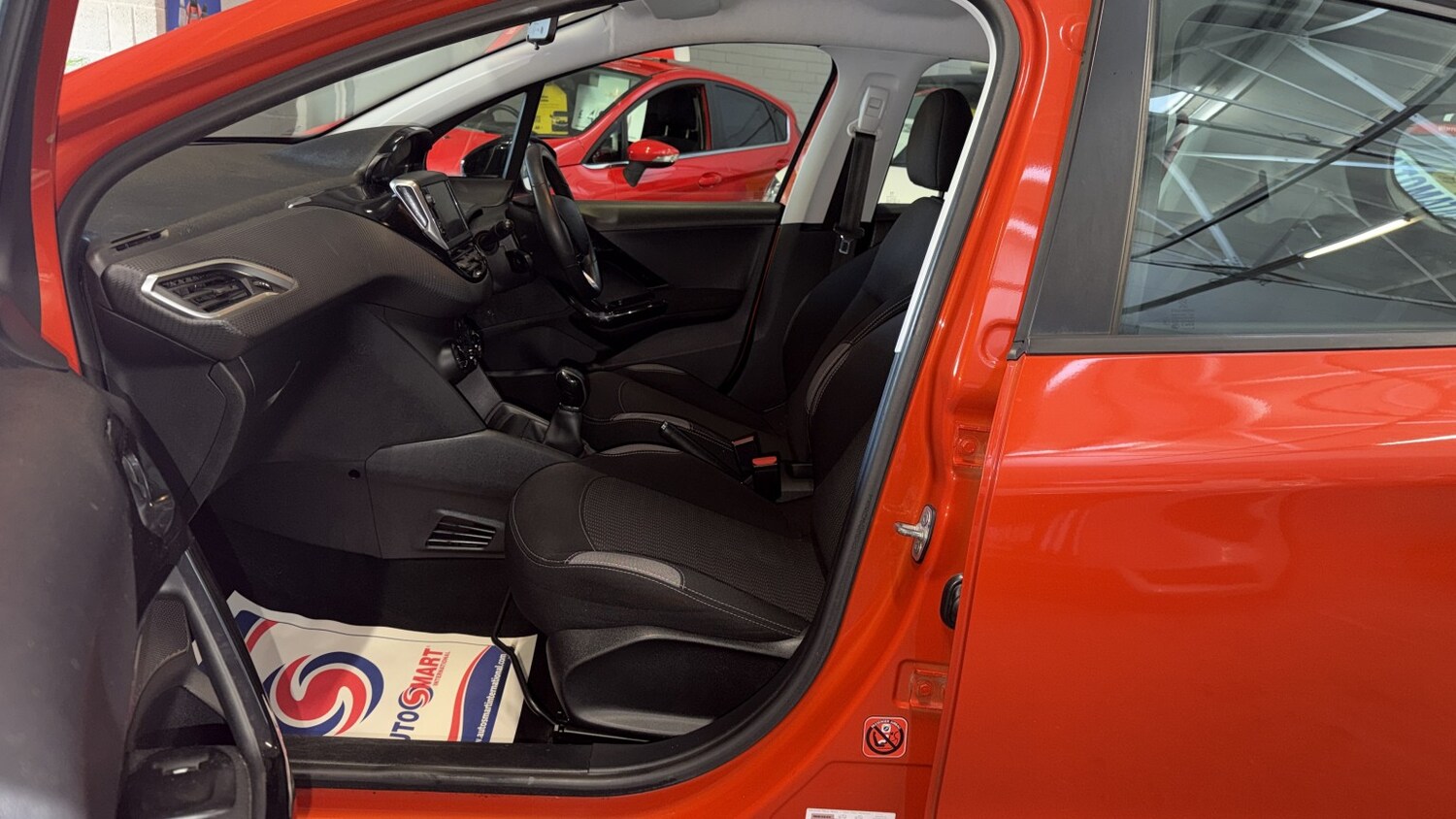 Used Peugeot 208 2016 for sale - 76673294: Photo 17