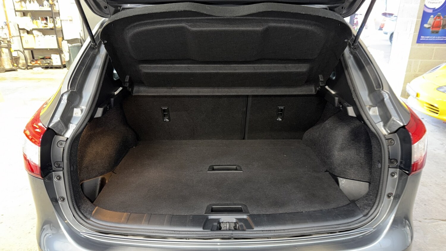 Used Nissan Qashqai 2016 for sale - 77921264: Photo 44