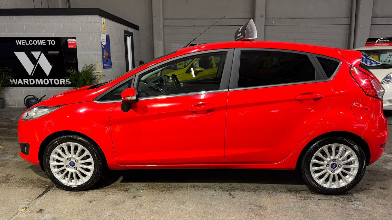 Used Ford Fiesta 2014 for sale - 76712646: Photo 2