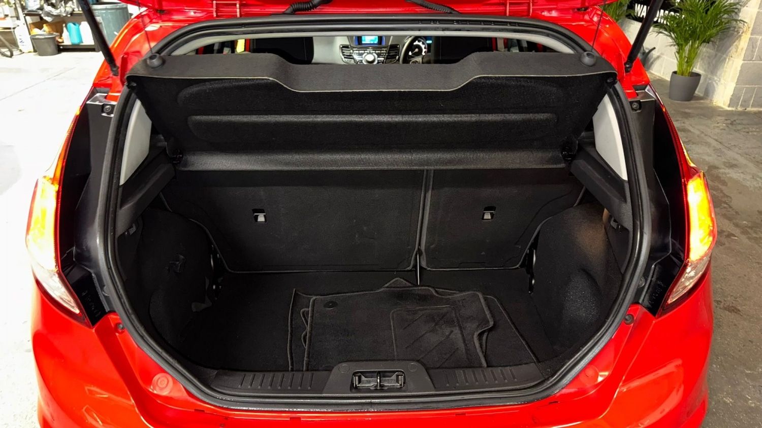 Used Ford Fiesta 2014 for sale - 76712646: Photo 34