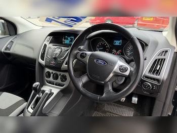 Used Ford Focus 2014 for sale - 77038968: Photo