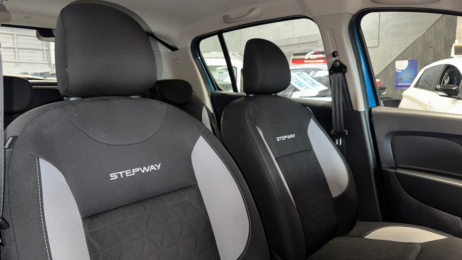 Used Dacia Sandero Stepway 2015 for sale - 77107688: Photo 13