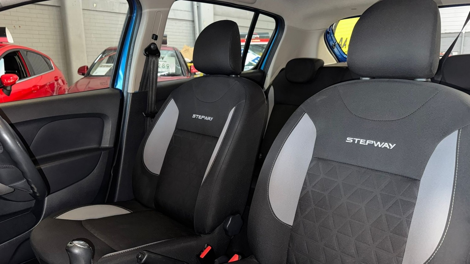 Used Dacia Sandero Stepway 2015 for sale - 77107688: Photo 19