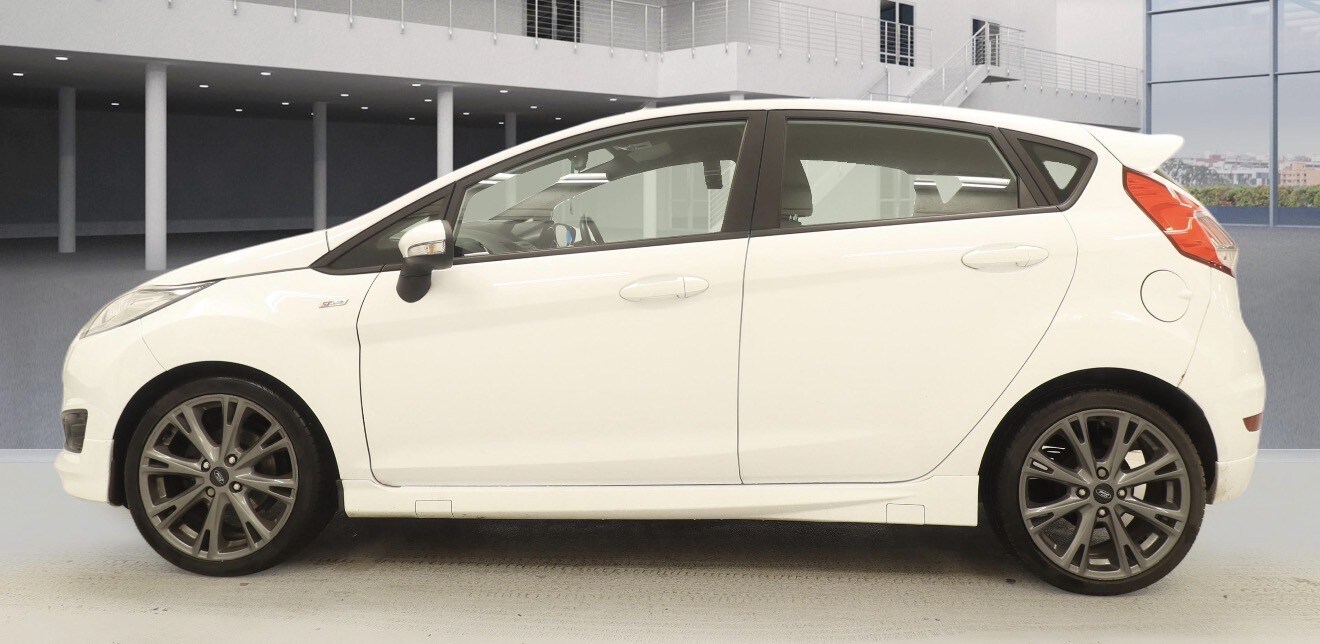 Used Ford Fiesta 2017 for sale - 77494906: Photo 10