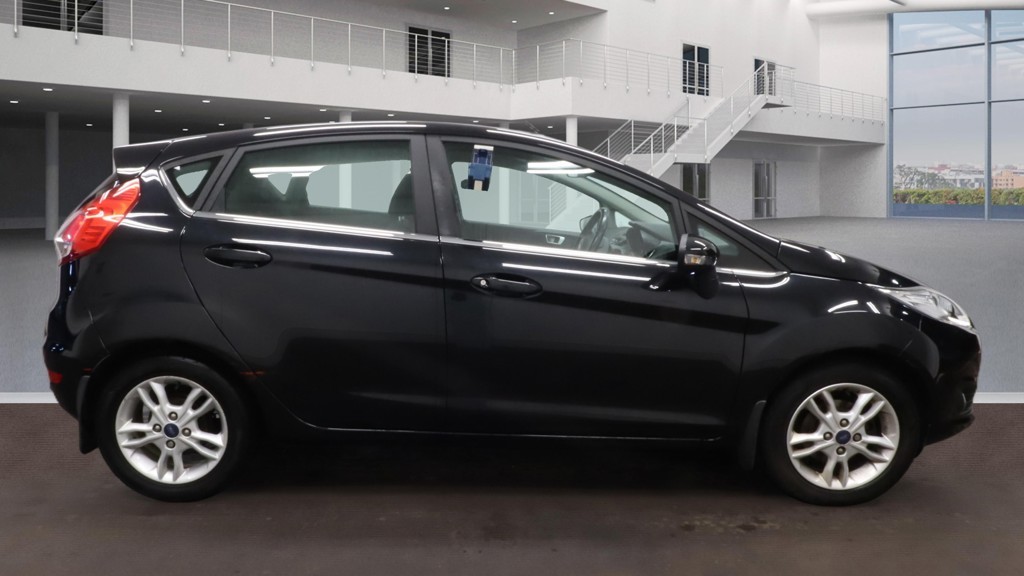 Used Ford Fiesta 2016 for sale - 77069103: Photo 9