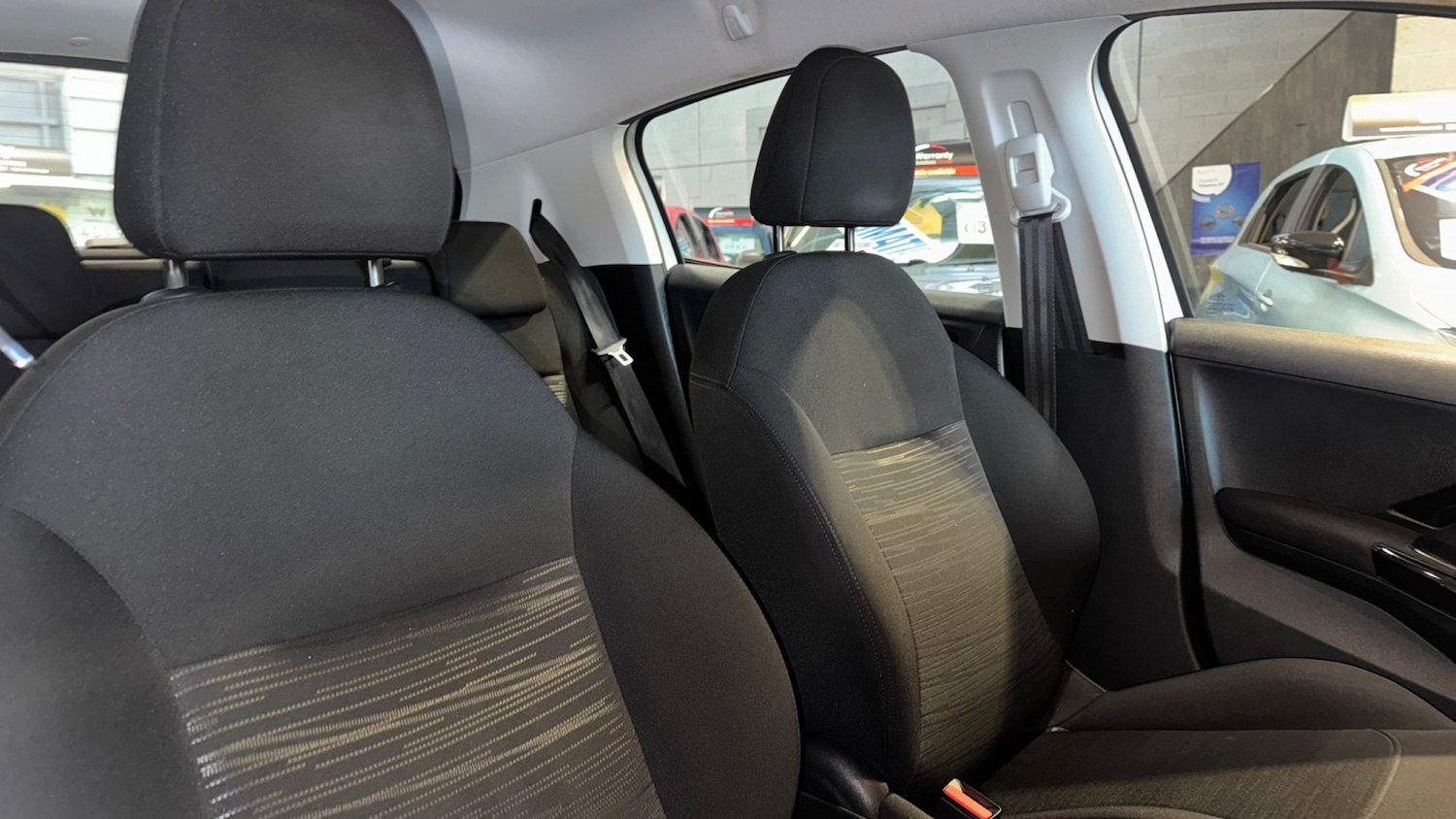 Used Peugeot 208 2013 for sale - 77289177: Photo 13