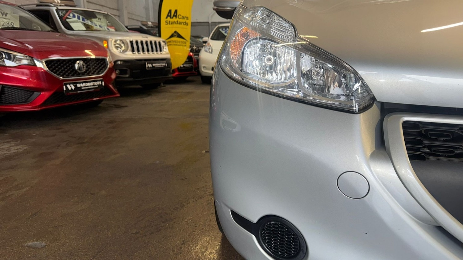 Used Peugeot 208 2013 for sale - 77289177: Photo 31