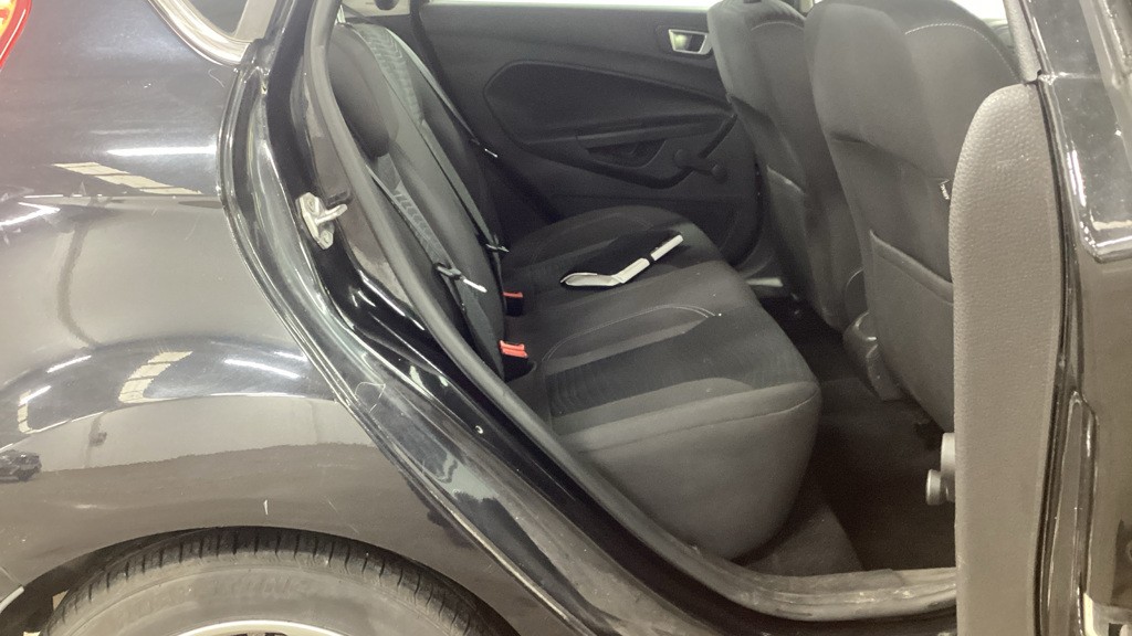 Used Ford Fiesta 2015 for sale - 77173152: Photo 6