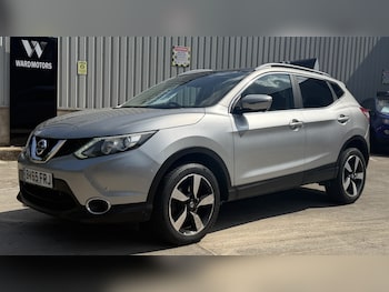 Used Nissan Qashqai 2015 for sale - 79507802: Photo