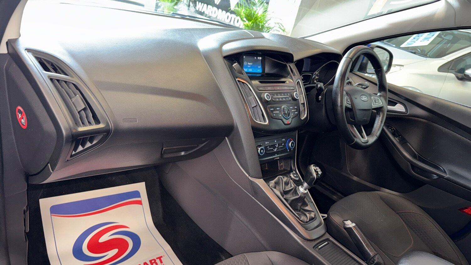 Used Ford Focus 2015 for sale - 76673309: Photo 16