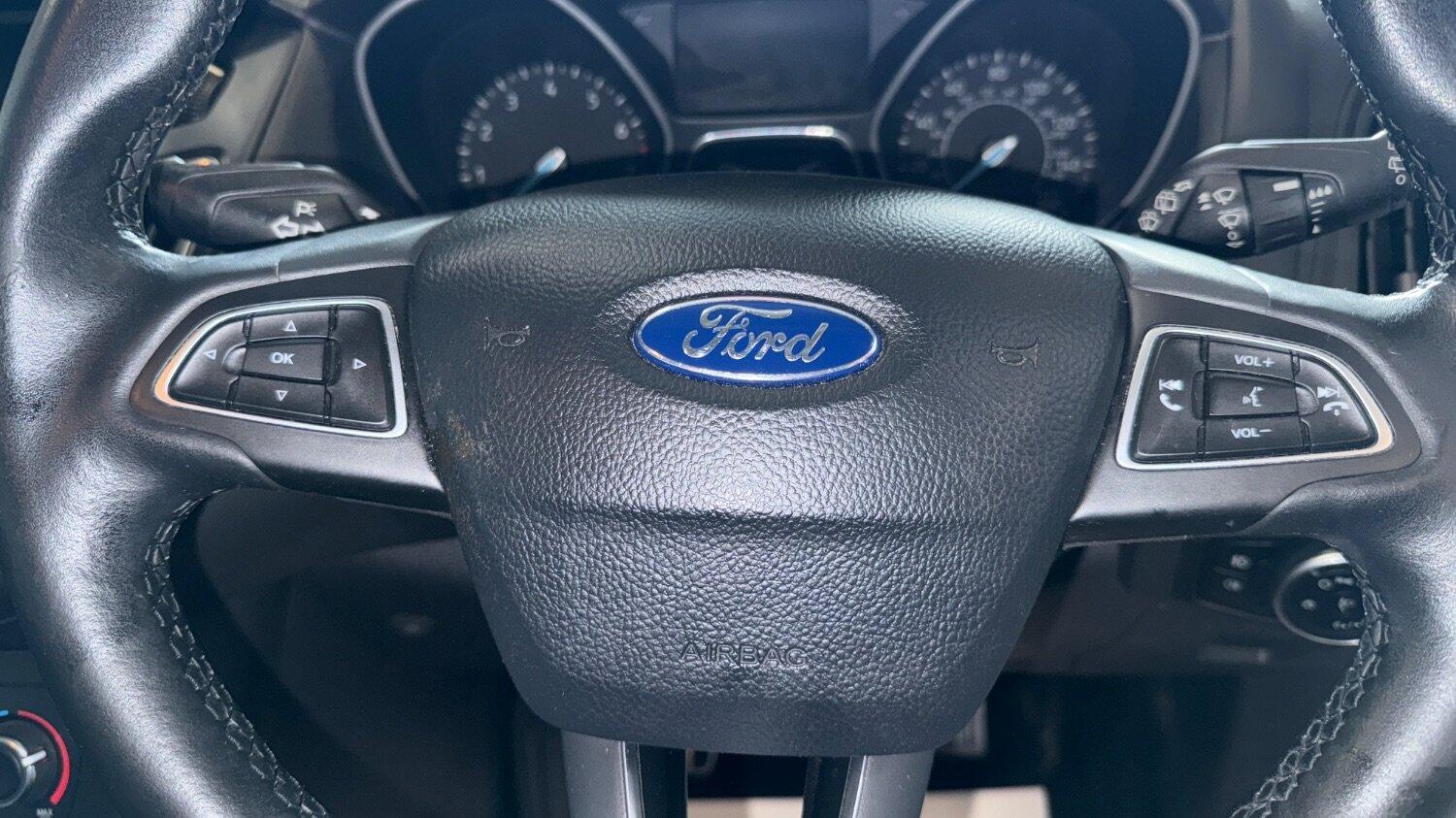 Used Ford Focus 2015 for sale - 76673309: Photo 22