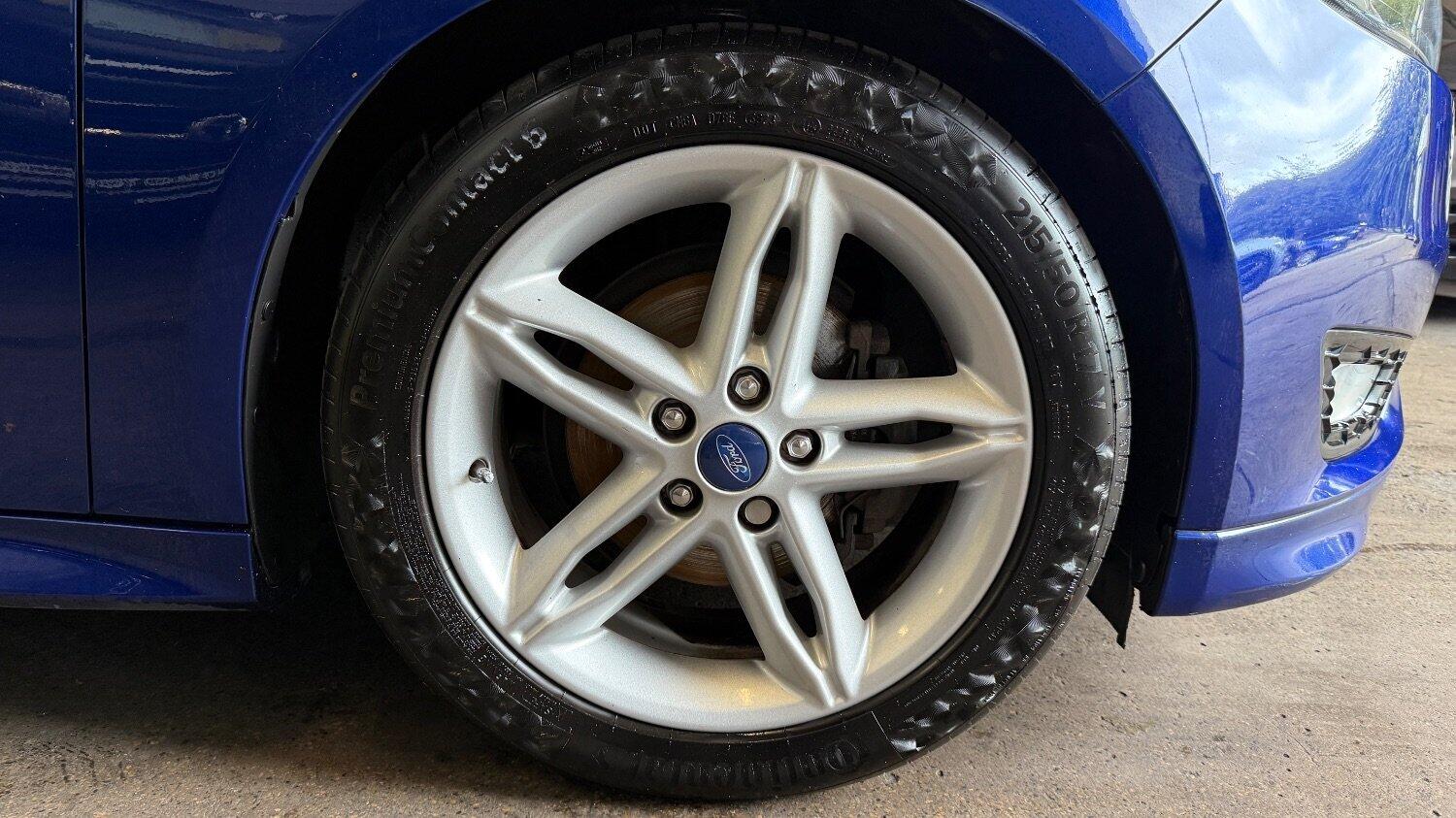 Used Ford Focus 2015 for sale - 76673309: Photo 25