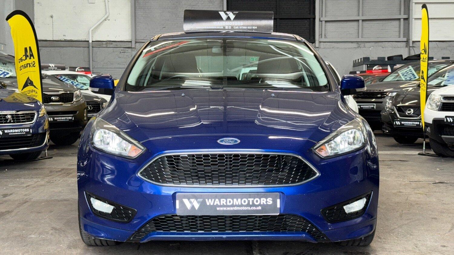 Used Ford Focus 2015 for sale - 76673309: Photo 3