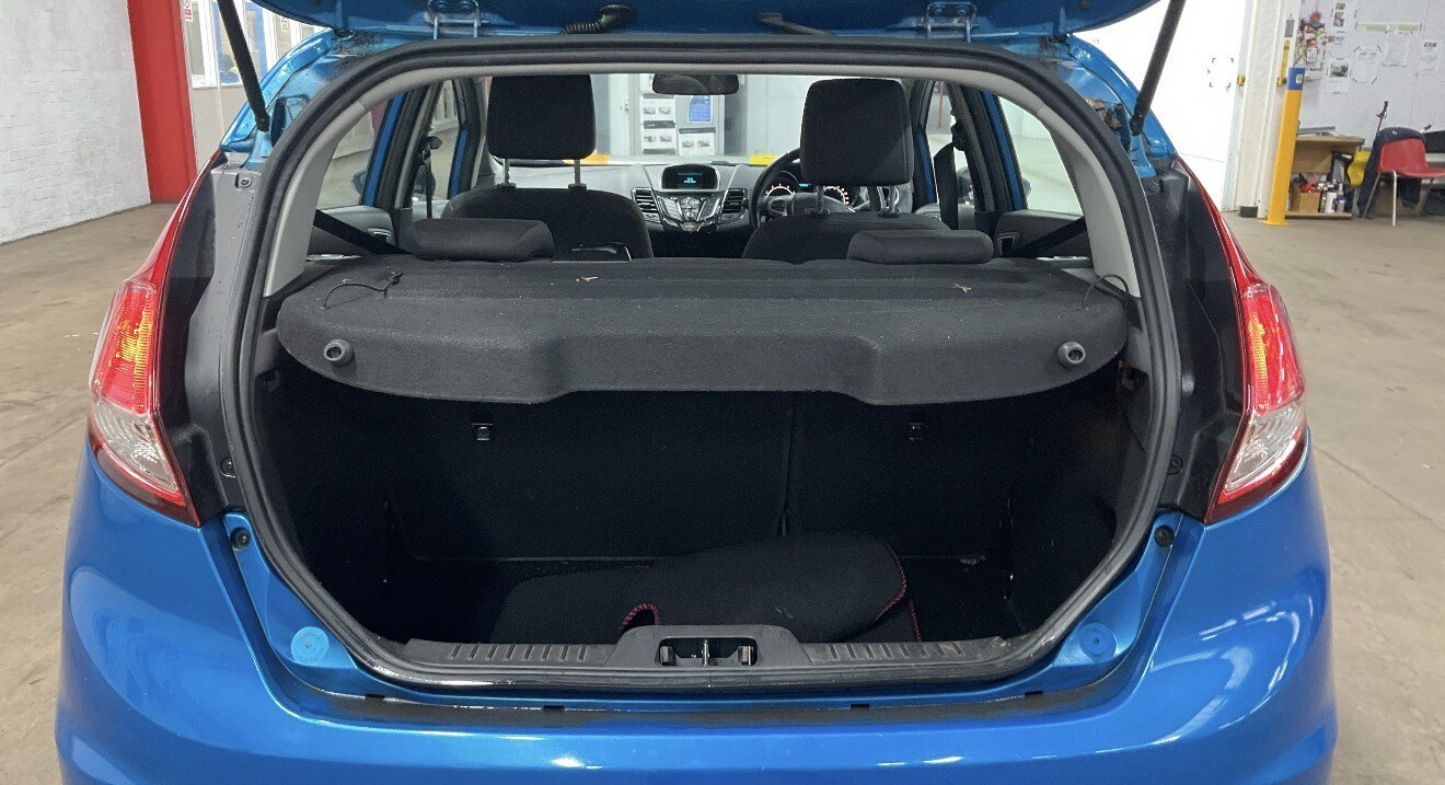 Used Ford Fiesta 2015 for sale - 76673316: Photo 9