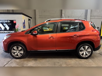 Used Peugeot 2008 2015 for sale - 77638619: Photo