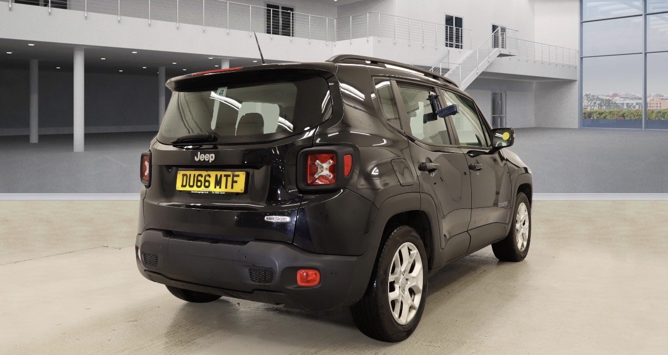 Used Jeep Renegade 2016 for sale - 77478127: Photo 2