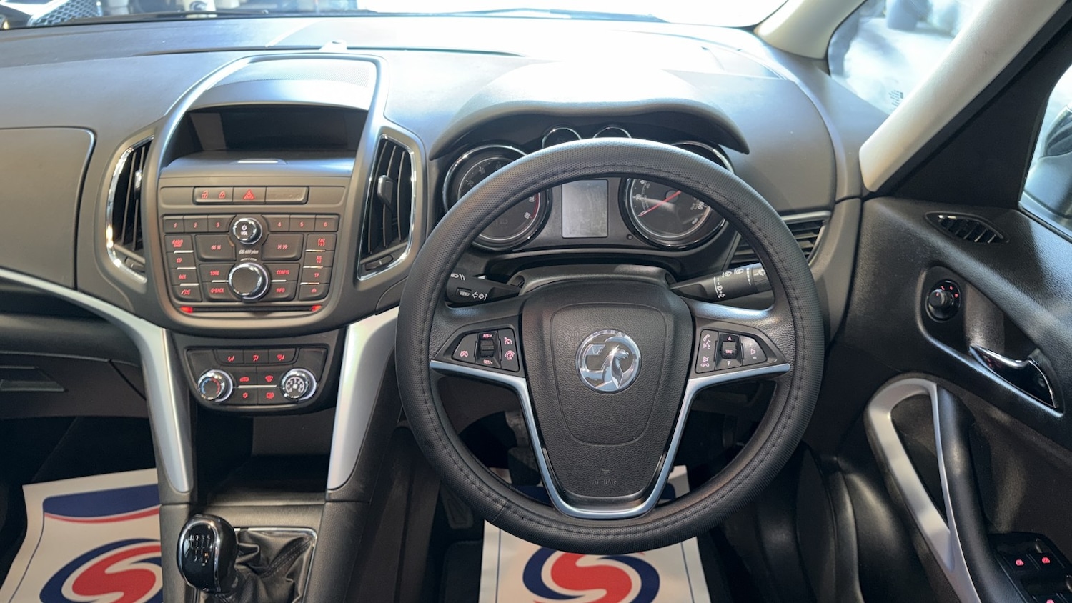 Used Vauxhall Zafira 2013 for sale - 76673288: Photo 16