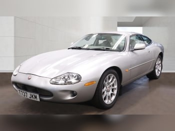 Used Jaguar XKR 1999 for sale - 79257641: Photo