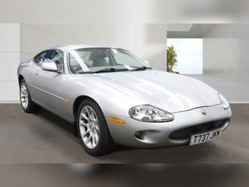 Used Jaguar XKR 1999 for sale - 79257641: Photo
