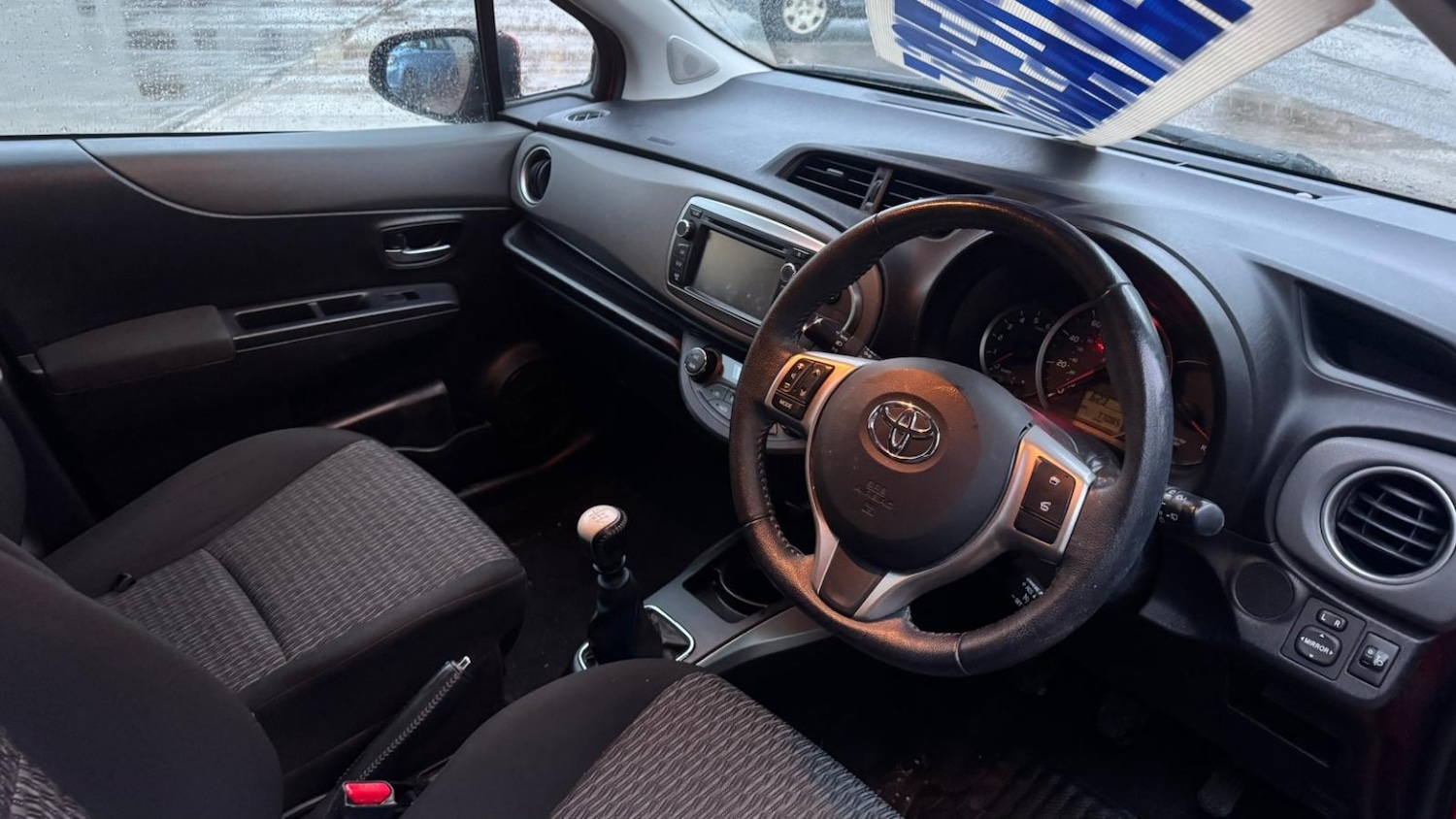 Used Toyota Yaris 2014 for sale - 76855411: Photo 5