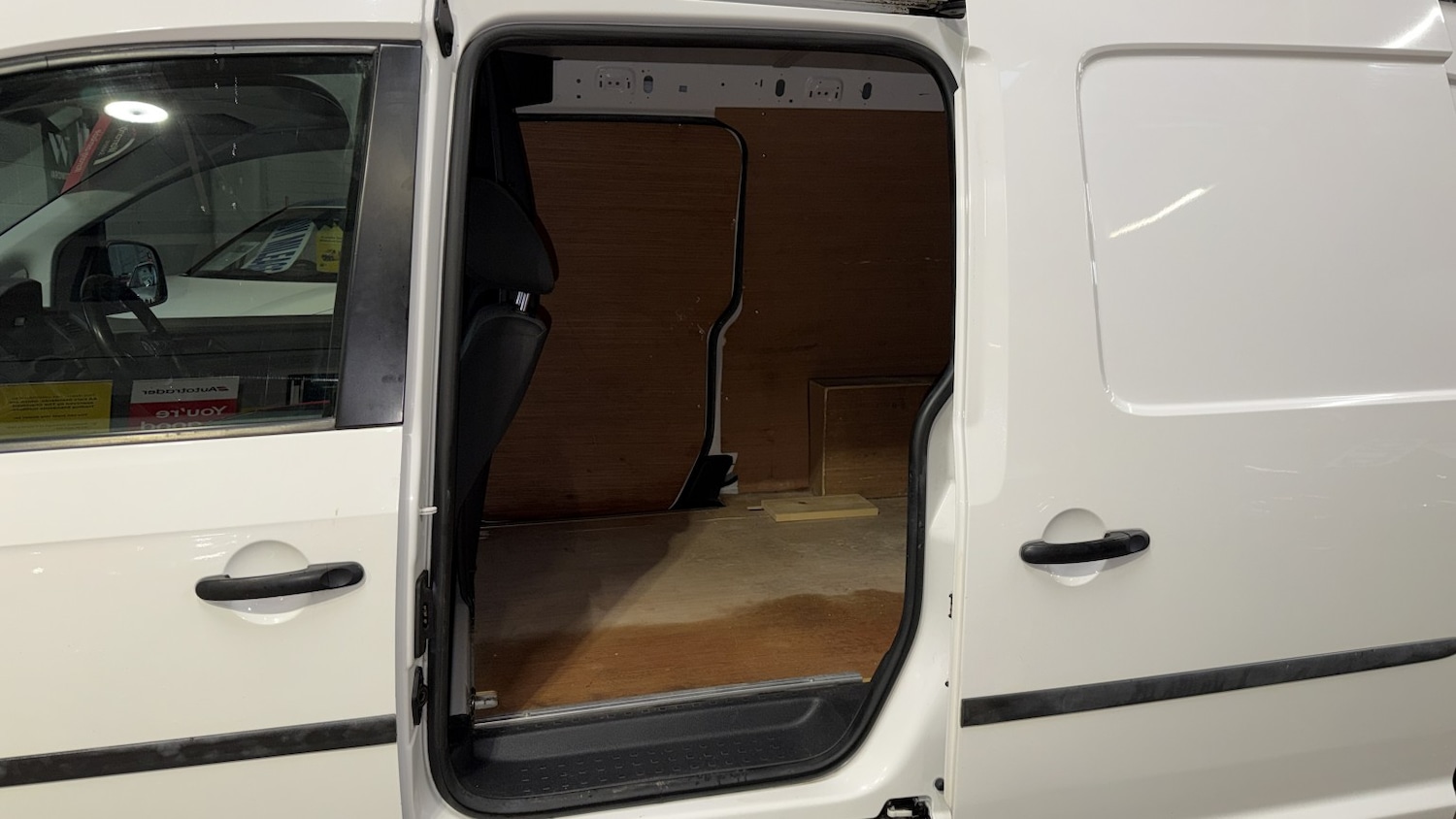 Used Volkswagen Caddy Maxi 2018 for sale - 76951121: Photo 28