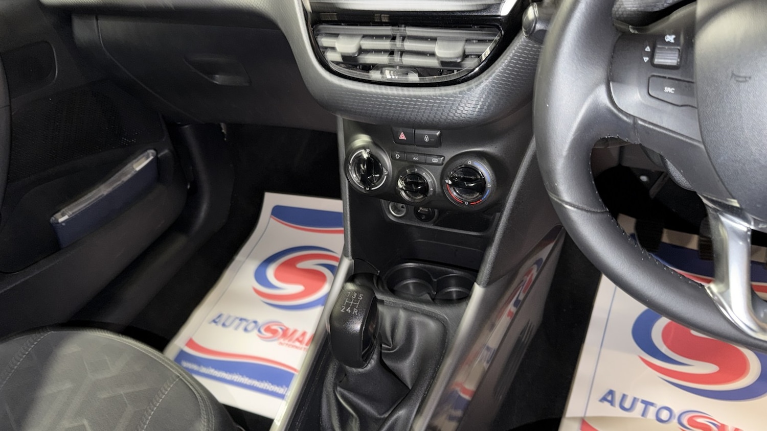 Used Peugeot 2008 2017 for sale - 76935365: Photo 23