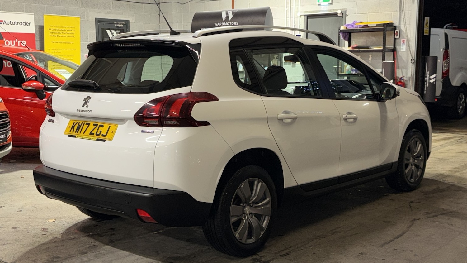 Used Peugeot 2008 2017 for sale - 76935365: Photo 6