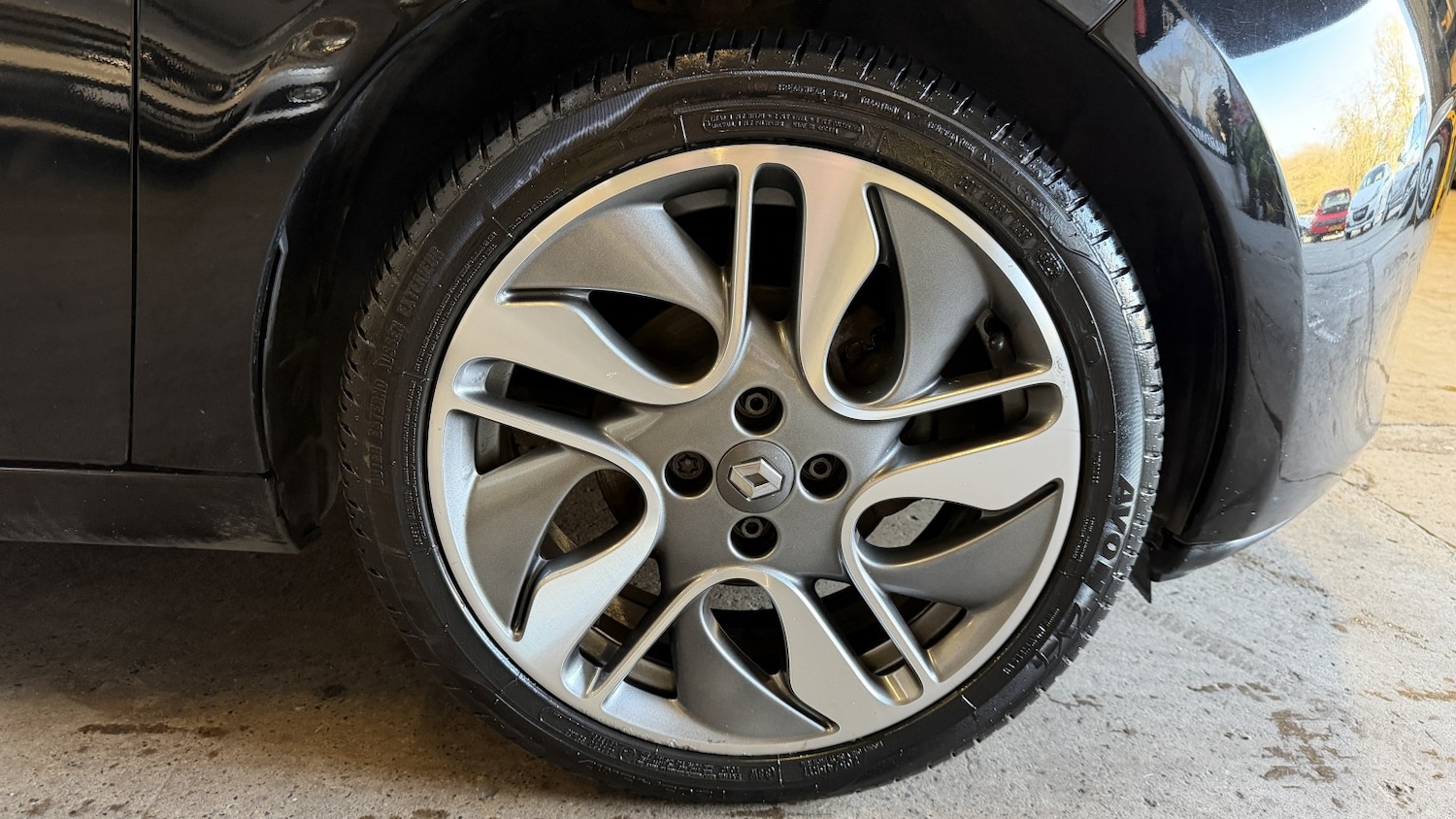 Used Renault Zoe 2013 for sale - 77938012: Photo 27