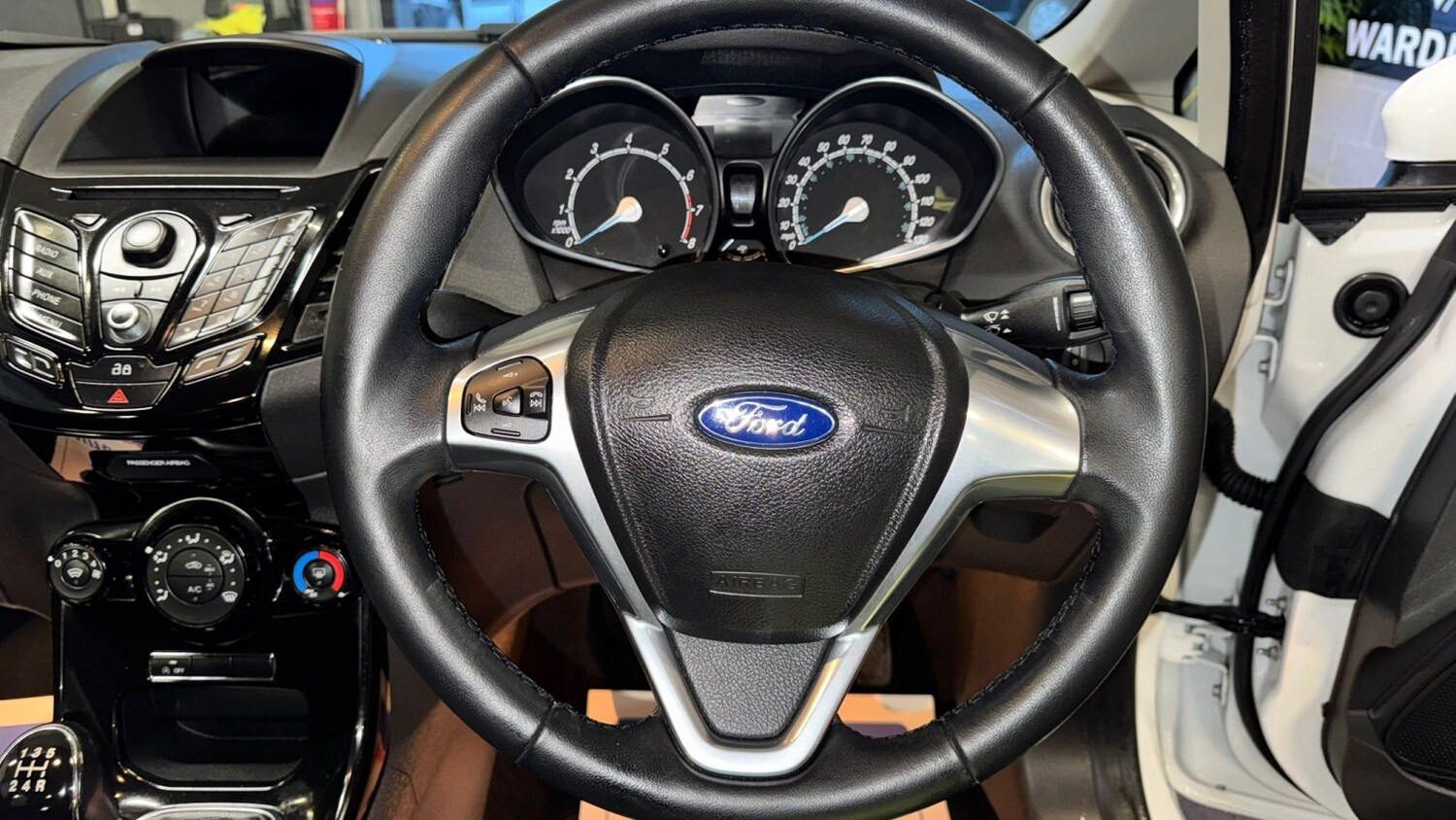 Used Ford Fiesta 2013 for sale - 76673251: Photo 21