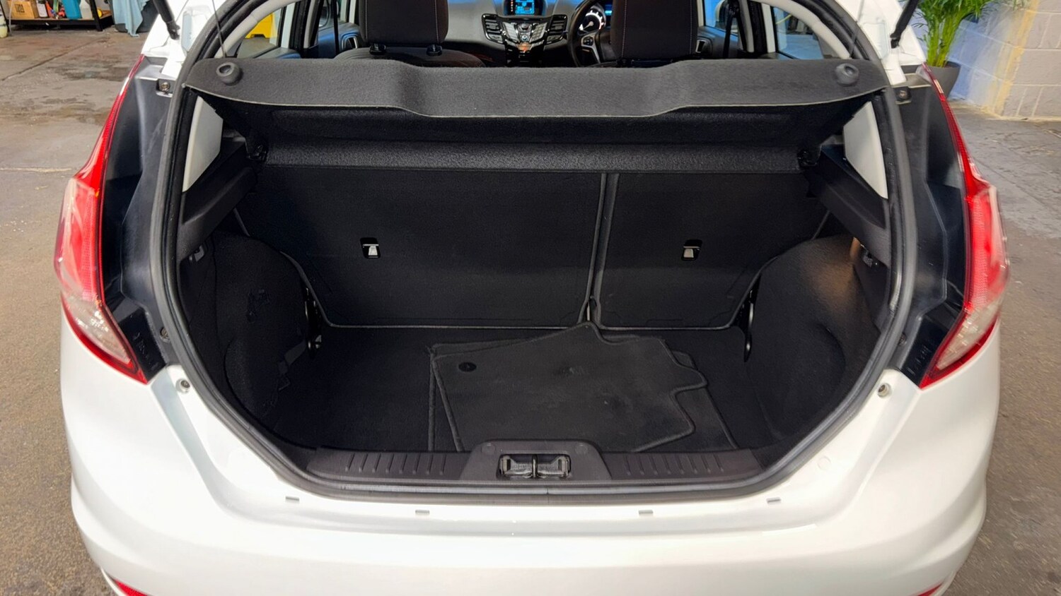 Used Ford Fiesta 2013 for sale - 76673251: Photo 39