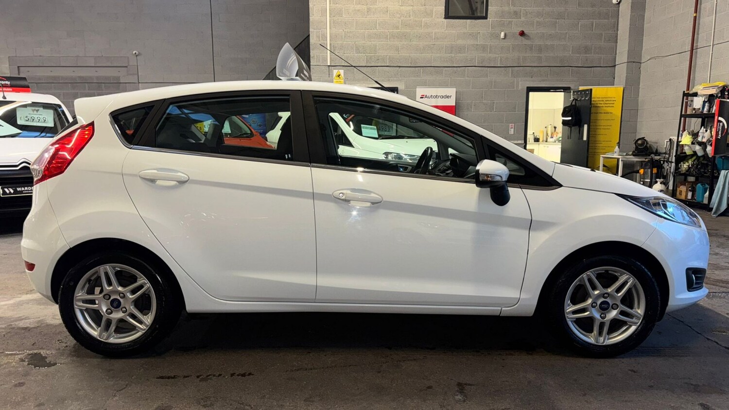 Used Ford Fiesta 2013 for sale - 76673251: Photo 9