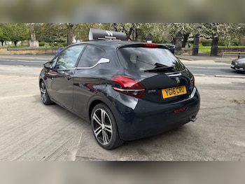 Used Peugeot 208 2016 for sale - 78306493: Photo