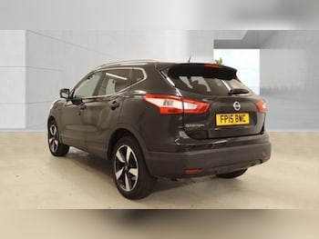 Used Nissan Qashqai 2015 for sale - 79255033: Photo