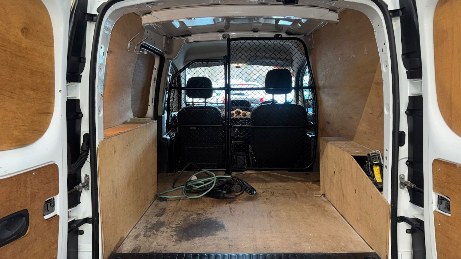 Used Renault Kangoo 2015 for sale - 77162208: Photo 32