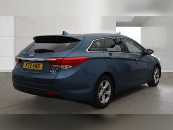 Used Hyundai i40 2015 for sale - 79400747: Photo