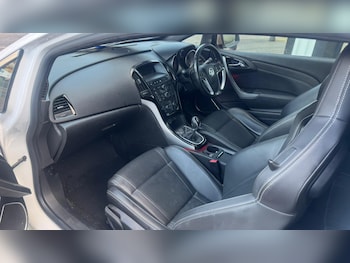 Used Vauxhall Astra GTC 2013 for sale - 77014838: Photo