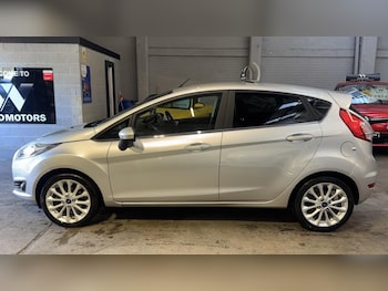 Used Ford Fiesta 2016 for sale - 79173580: Photo