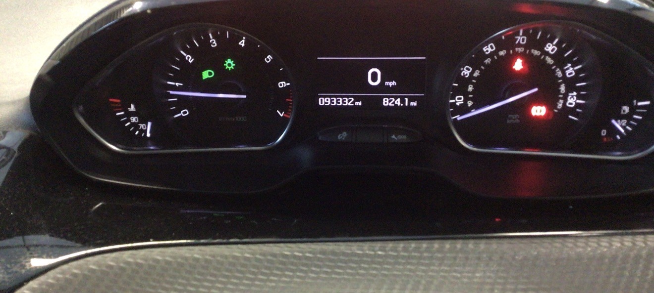 Used Peugeot 208 2016 for sale - 76762165: Photo 11