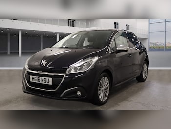 Used Peugeot 208 2016 for sale - 76762165: Photo