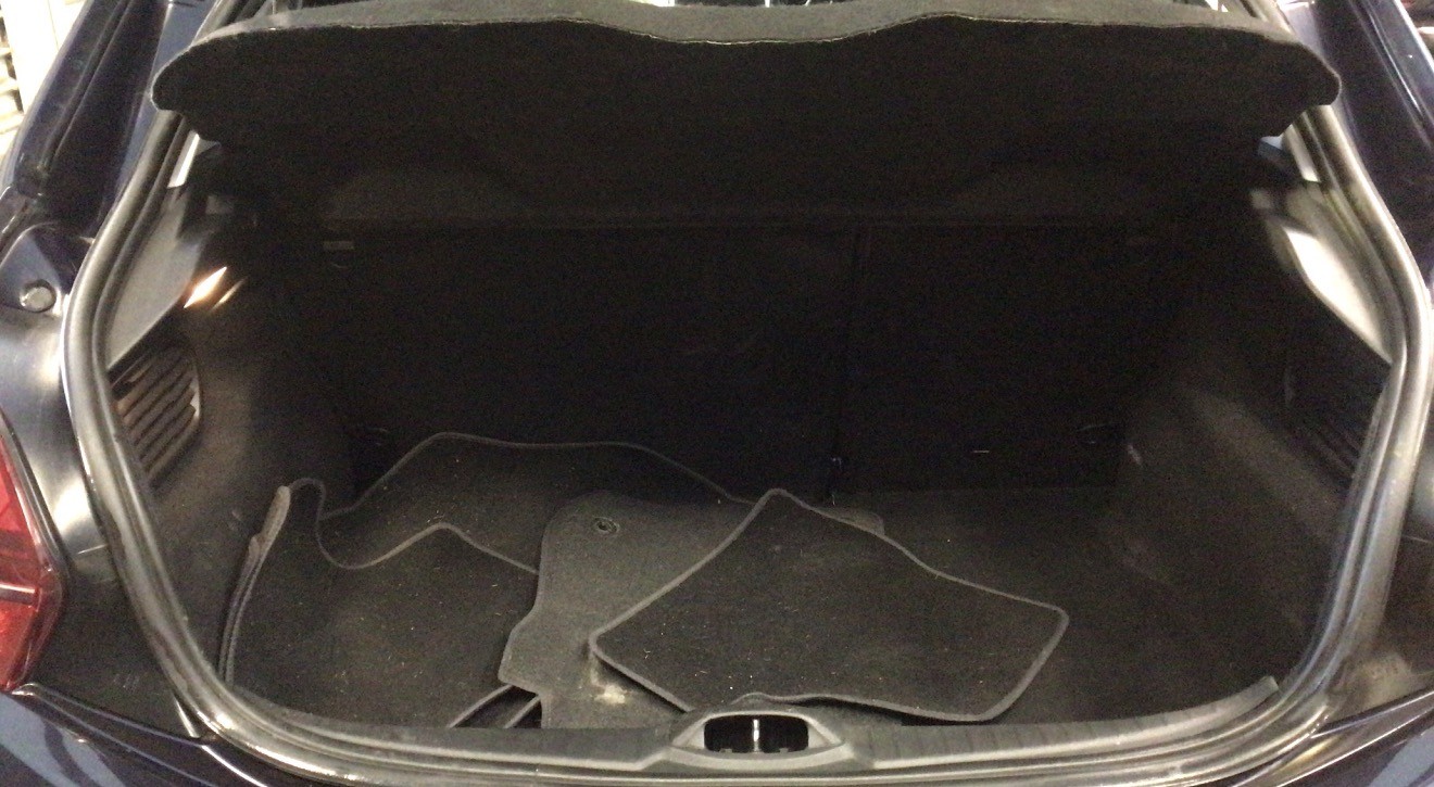 Used Peugeot 208 2016 for sale - 76762165: Photo 8