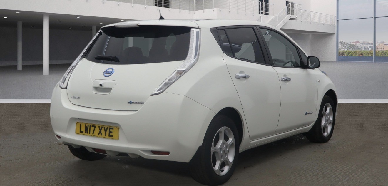 Used Nissan Leaf 2017 for sale - 77482279: Photo 2