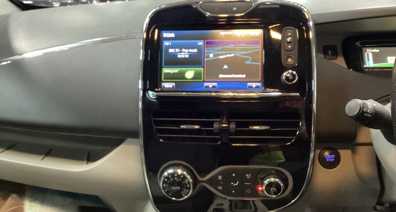 Used Renault Zoe 2015 for sale - 76940071: Photo 7