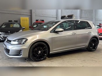 Used Volkswagen Golf 2016 for sale - 78909628: Photo