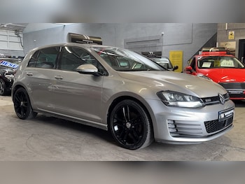 Used Volkswagen Golf 2016 for sale - 78909628: Photo