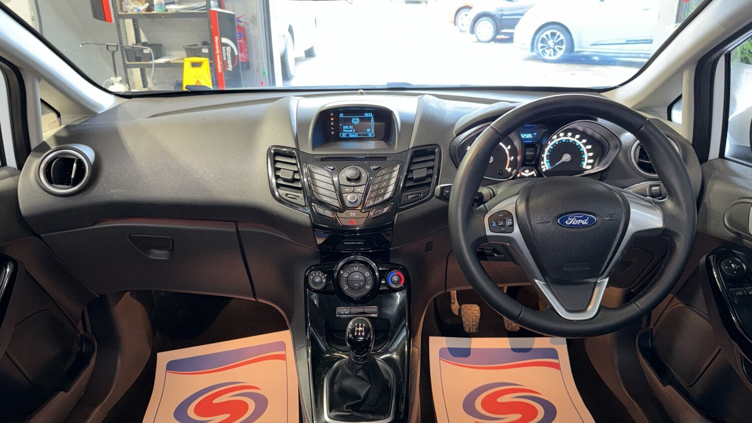 Used Ford Fiesta 2013 for sale - 76673257: Photo 14