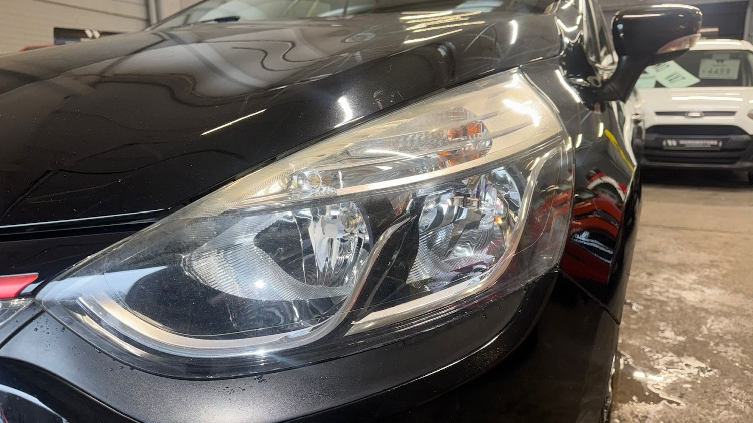 Used Renault Clio 2014 for sale - 76785139: Photo 36